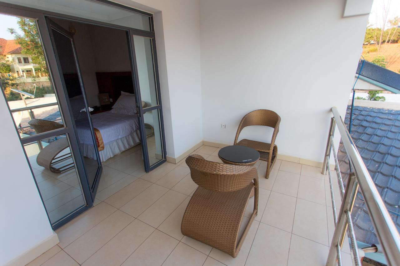 Orient Park Hotel Kigali Exterior photo