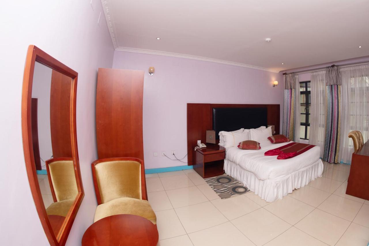 Orient Park Hotel Kigali Exterior photo