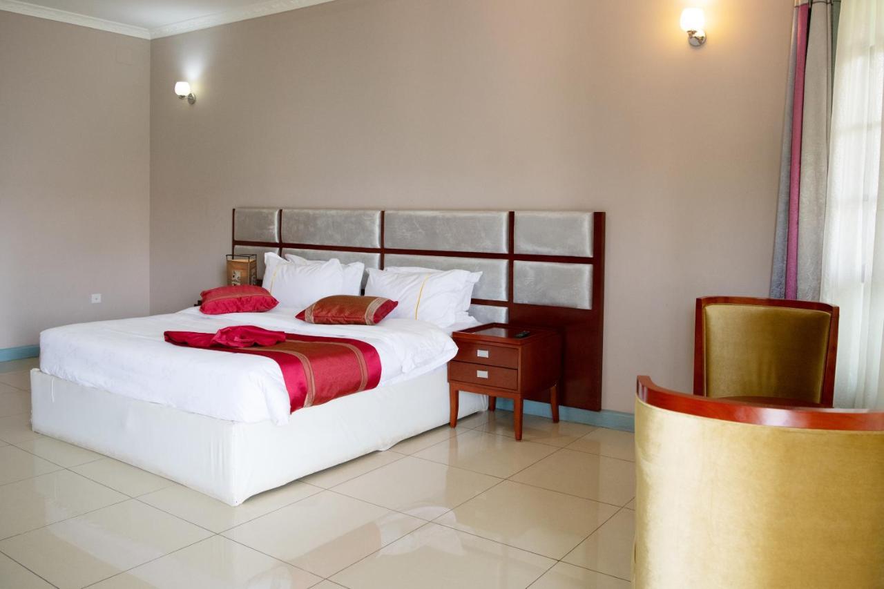 Orient Park Hotel Kigali Exterior photo